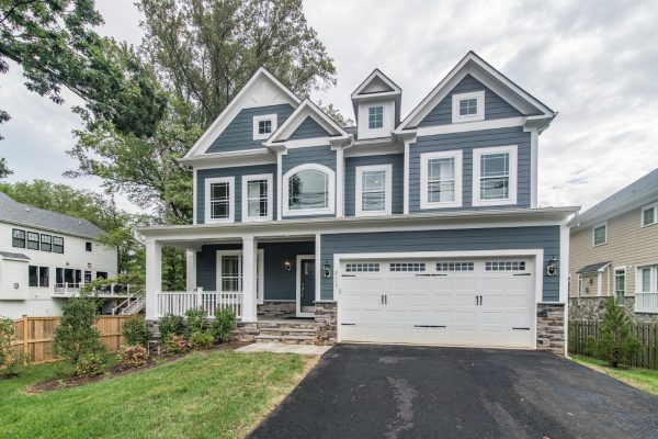 This Arlington Family Took On Your Lot to a Whole New Level
