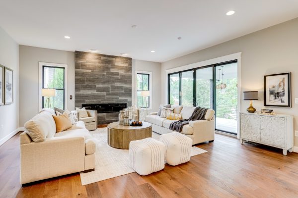 New Showcase Home in McLean!